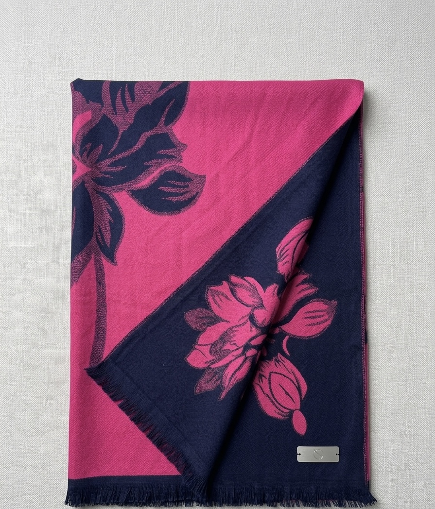 MIDNIGHT BLOOM SILK SCARF - Image 2