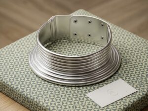 NDEBELE TRADITIONAL AFRICAN NECK CHOKER AND STACKING BANGLE SET