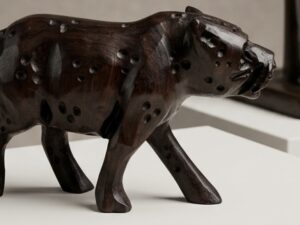HAND CARVED CURATED AFRICAN ARTS WOODEN ANIMAL SCULPTURE